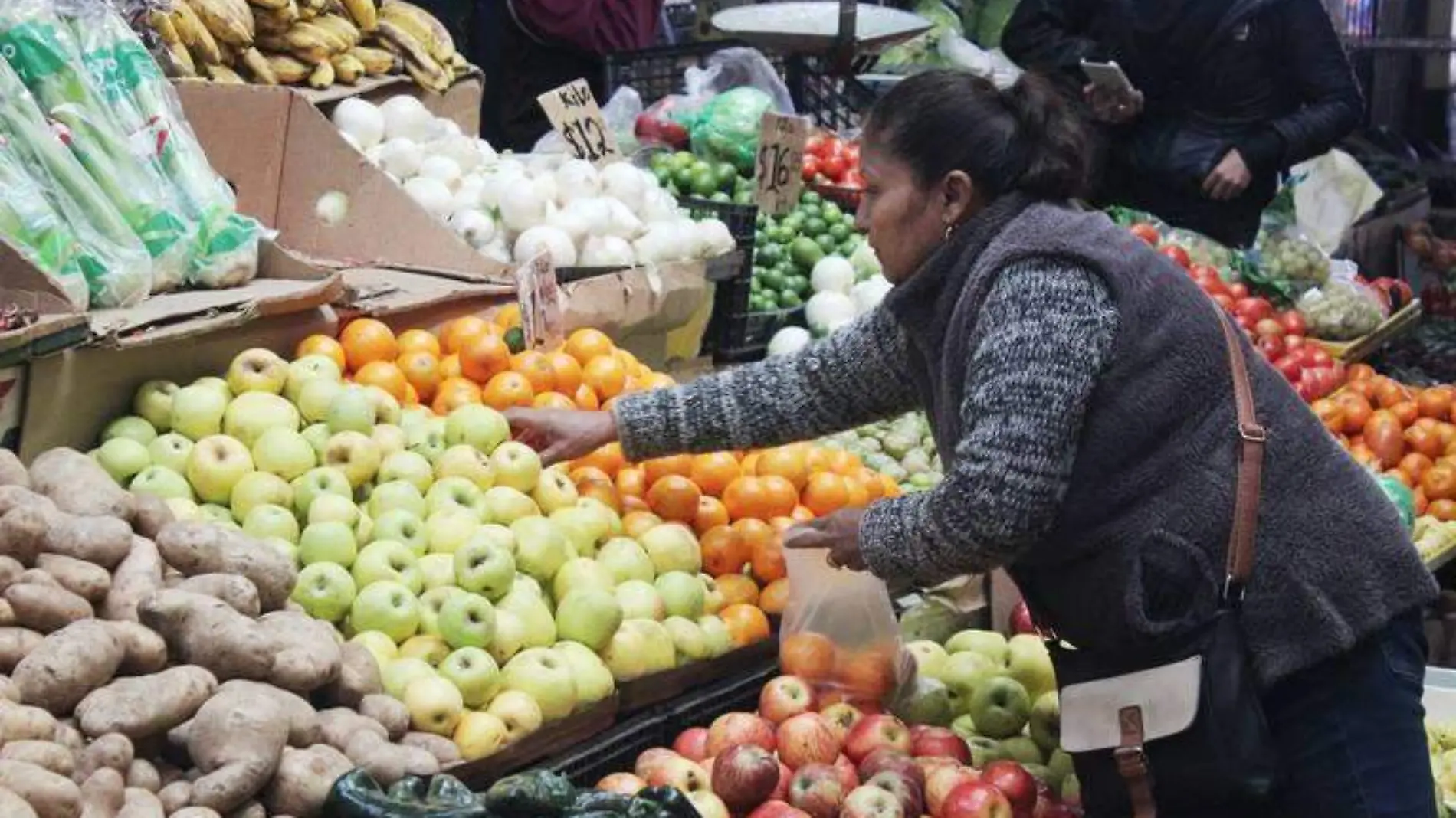 Aumento en precios de la canasta básica